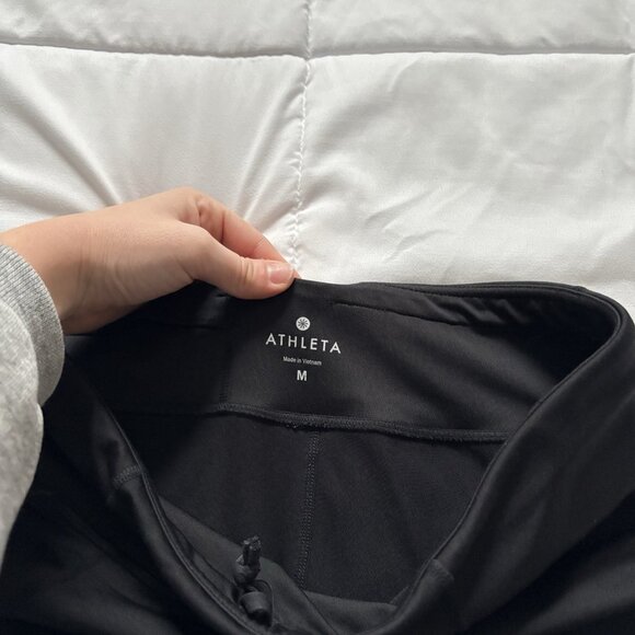 Athleta Womens Size Medium Padded Spin Cycling Pants Black Cropped Legging - Picture 4 of 11